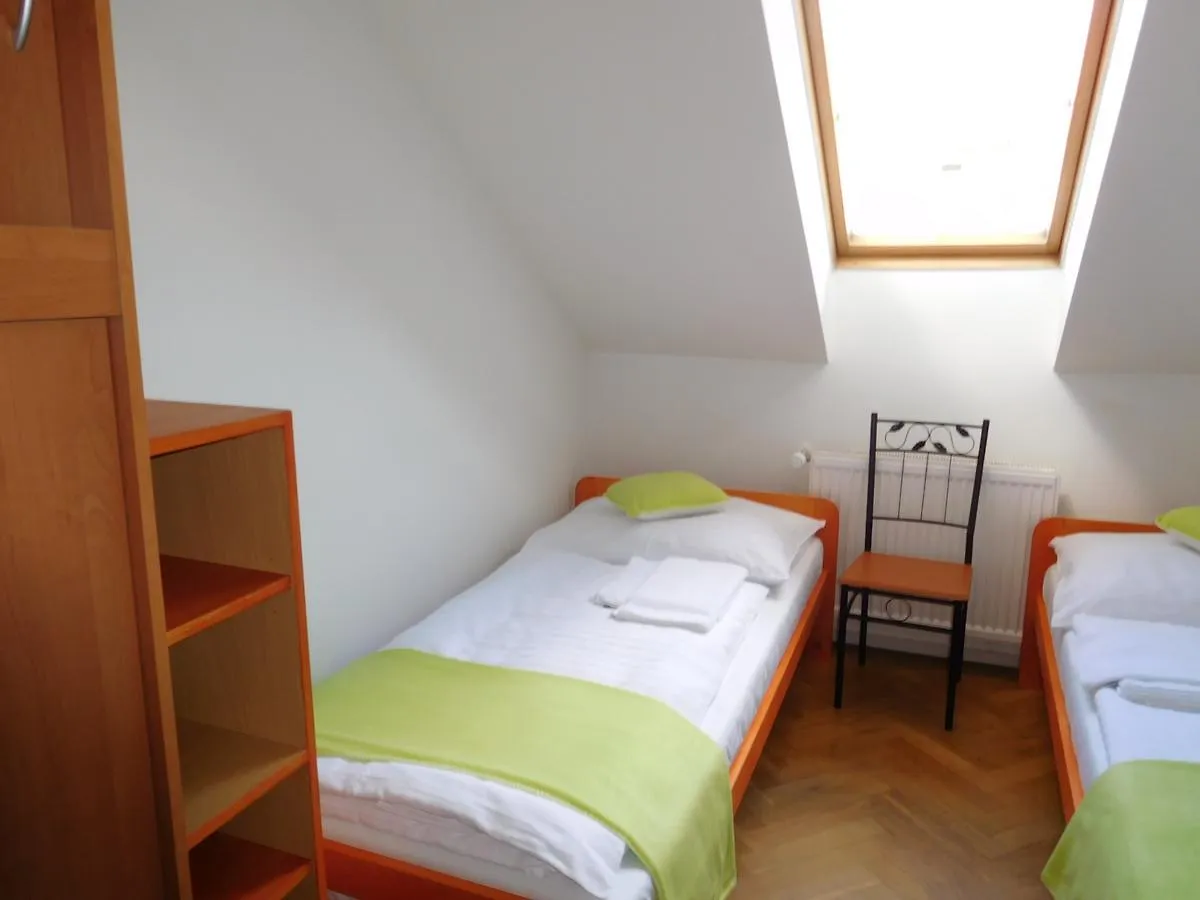 Hostel Hello Prag 3*,  Çek Cumhuriyeti